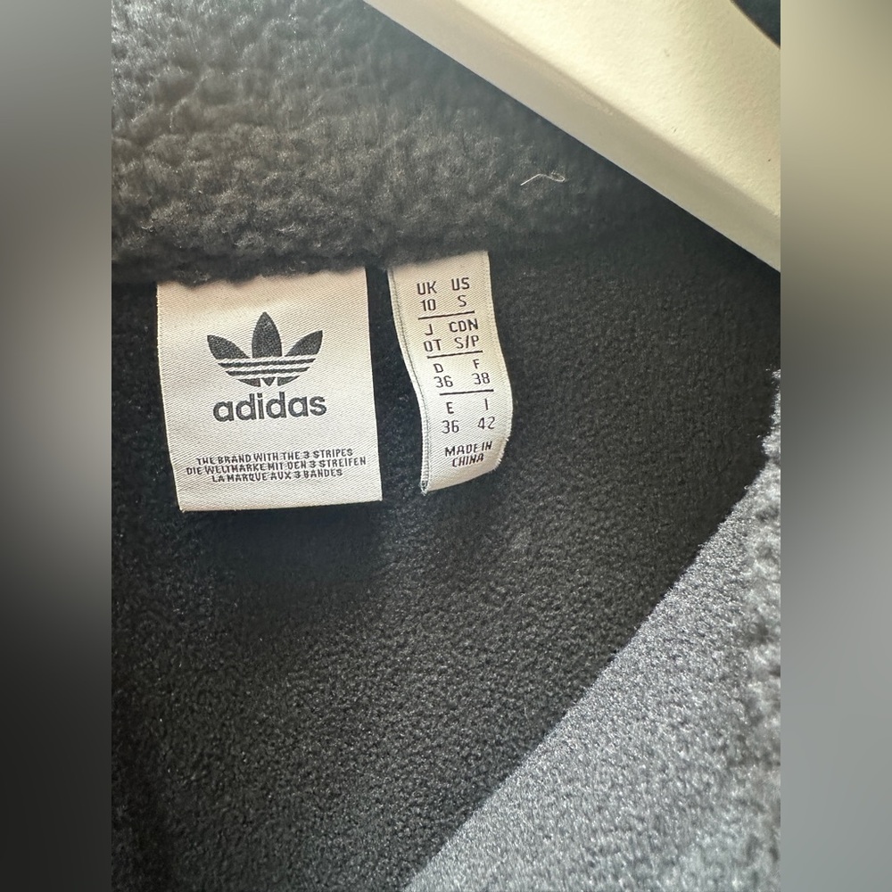 adidas Black Sherpa Fleece Pullover with White Trefoil Tag - Picture 5 of 5